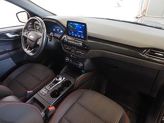 SUV Ford Kuga 9 av 24