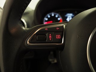 Halvkombi Audi A1 19 av 20