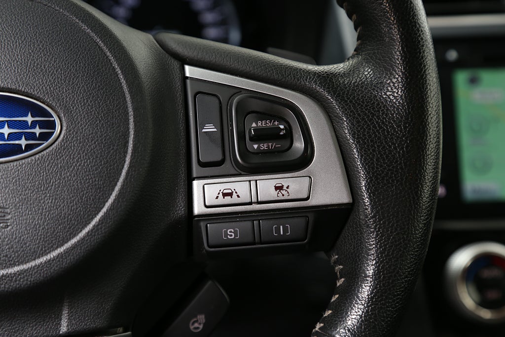 Subaru Forester 2,0i 150hk XE AWD Aut Skinn Extraljus Dragkrok 2019