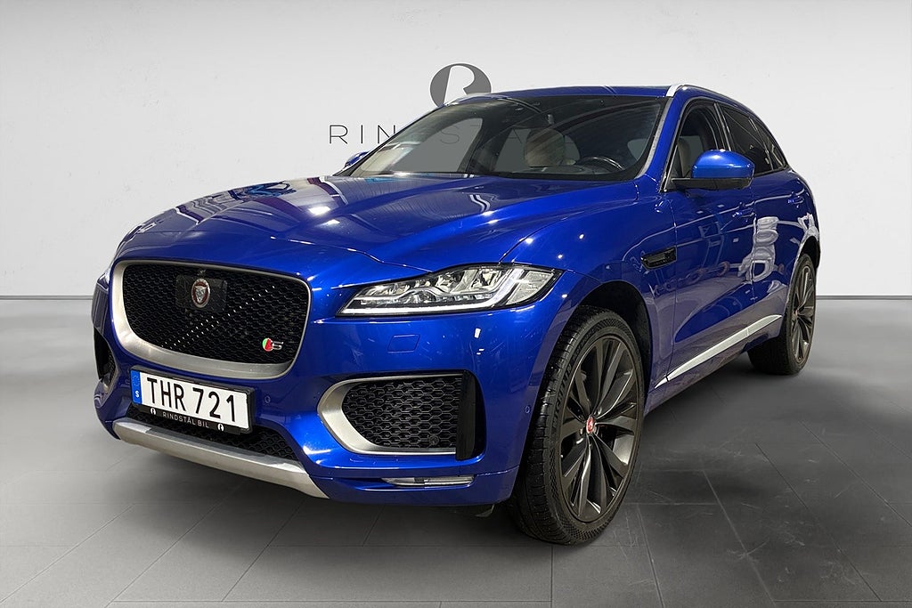 Jaguar F-Pace S AUT 381 HK AWD NAVI PANO B-KAMERA FARTHÅLLARE LED 22"