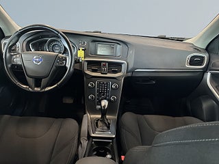 Volvo V40 D2 Powershift Your Kinetic S&V-Hjul/ PVärm/Dvärm/BT – bild 8