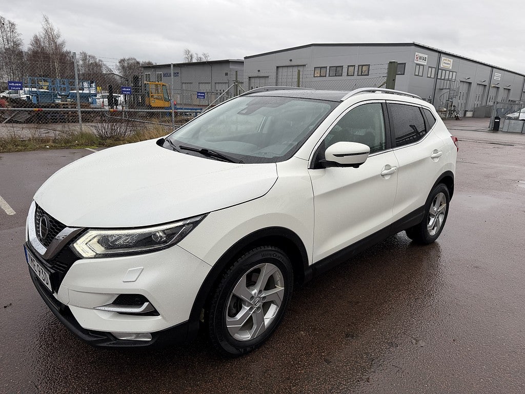 Nissan Qashqai 1.3 DIG-T DCT 360° Navi Panorama Skinn Moms