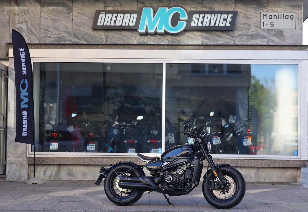 CFMOTO 450 CL-C Bobber | Nebula Black 