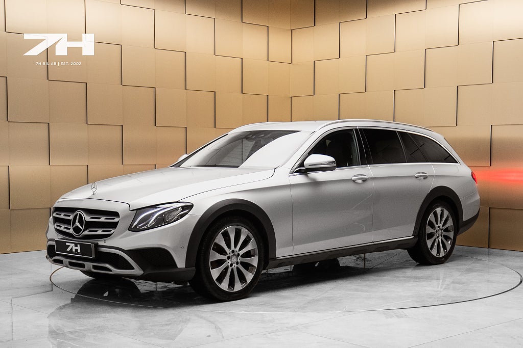 Mercedes-Benz E 220 d 4M All-Terrain Avantgarde / Kamera 