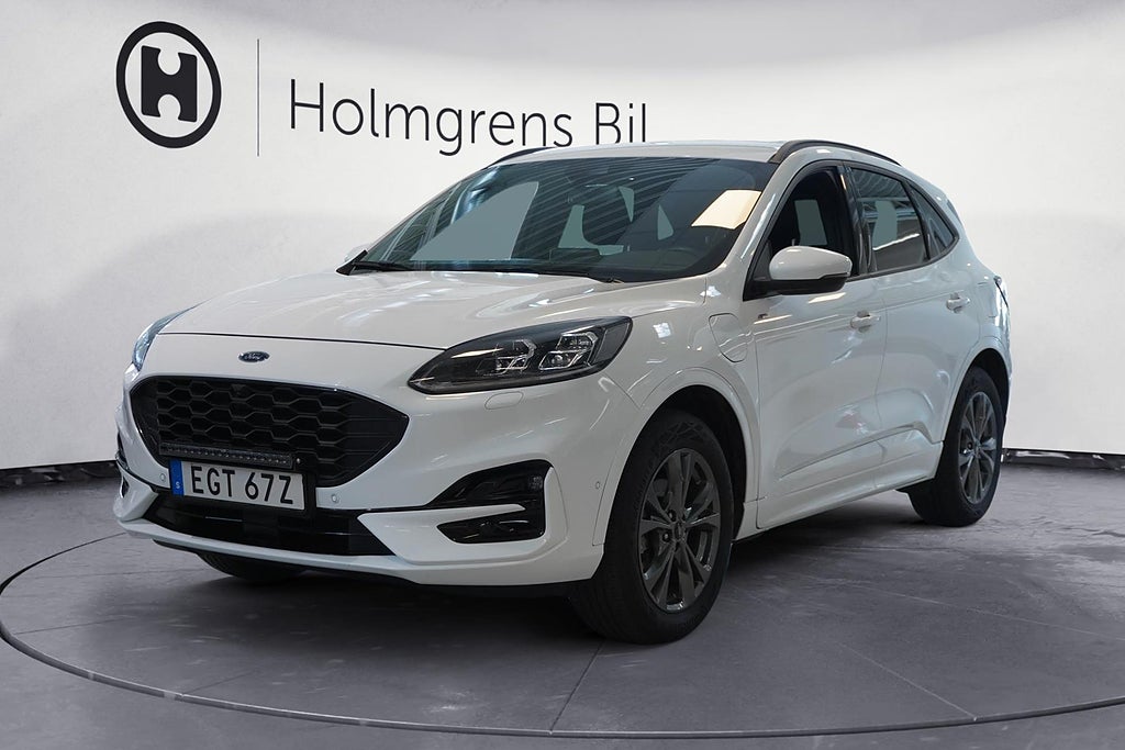 Ford Kuga Plug-In ST-Line X 2.5 Plug-In Hybrid | Ränta 3,95%