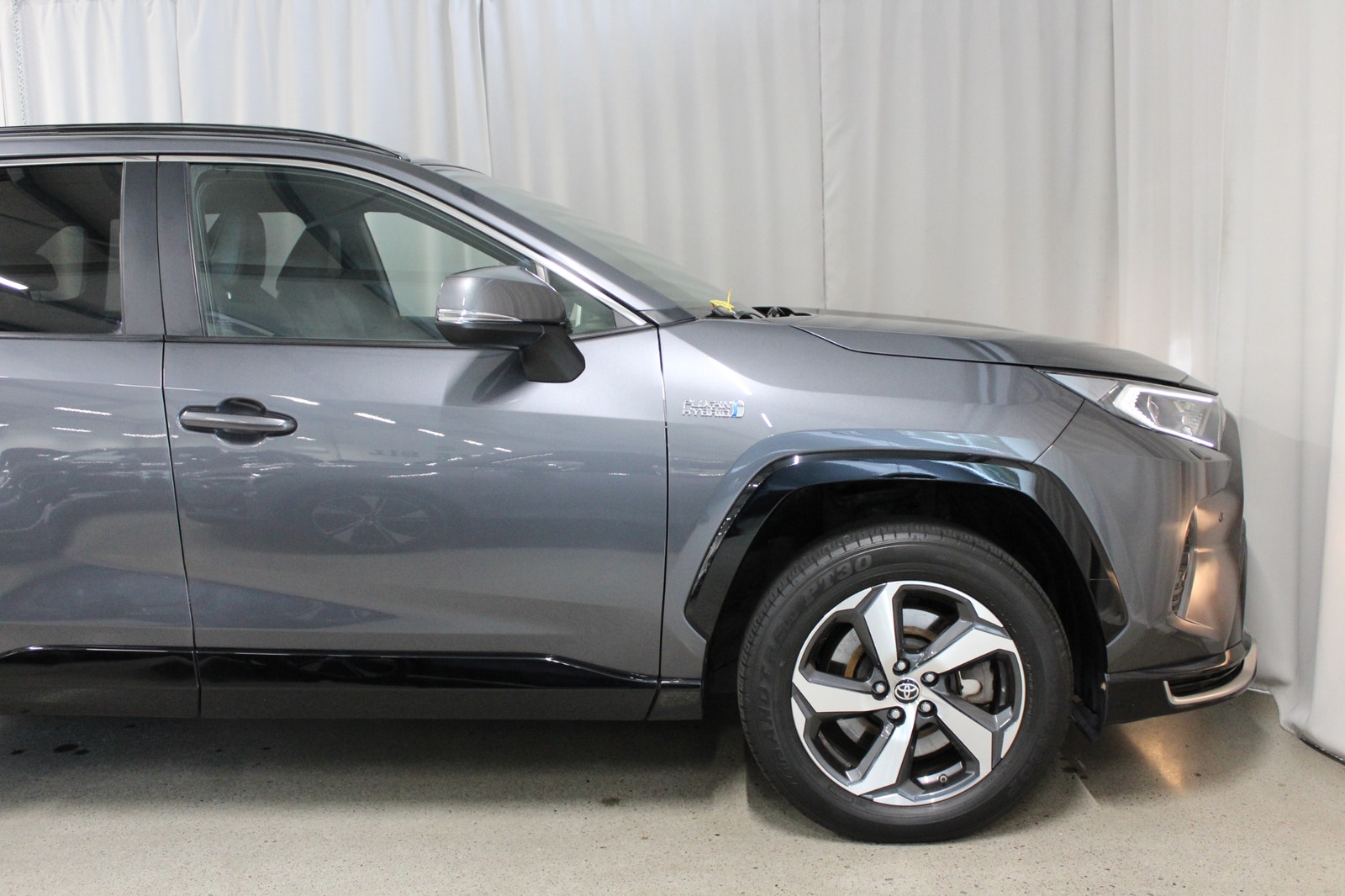 Toyota RAV4 Plug-in Hybrid E-CVT Launch Edition, Drag, B-Kamera 2021 - miniatyr 4