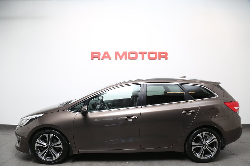 Kia Ceed 1,6 GDI Special Edition Aut Kombi Navi + Kamera  Motorv 2018