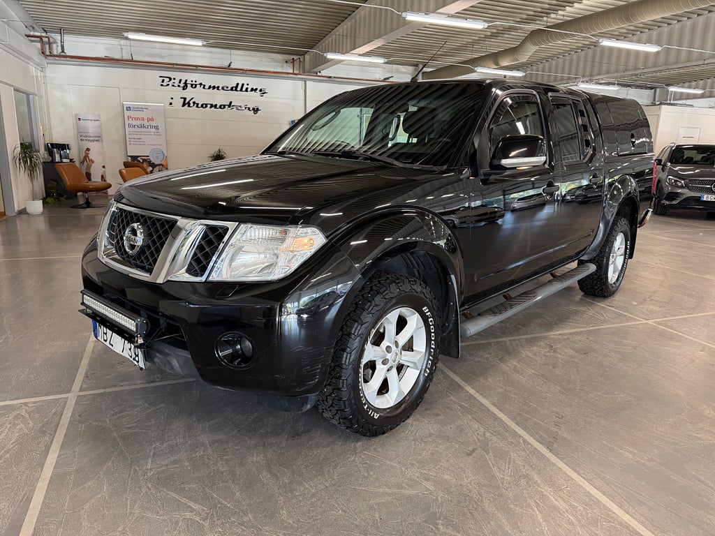 Nissan Navara Dubbelhytt 2.5 dCi 4x4 Dragkrok Nybesiktigad
