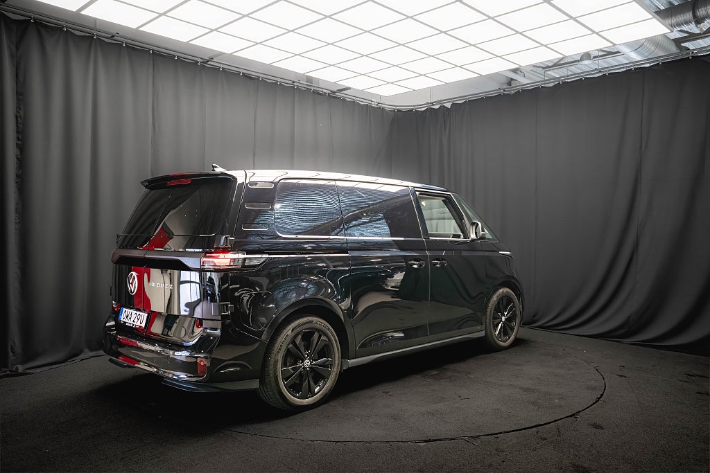 Volkswagen ID. Buzz Cargo DRAG KAMERA MATRIX 1-ÄGARE MOMS