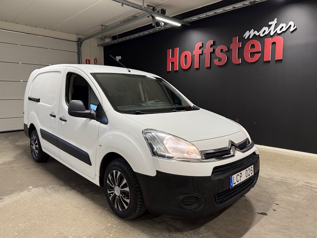 Citroën Berlingo 1.6 HDiF Van | MOMS | 3-sits | Auto | LÅNG |