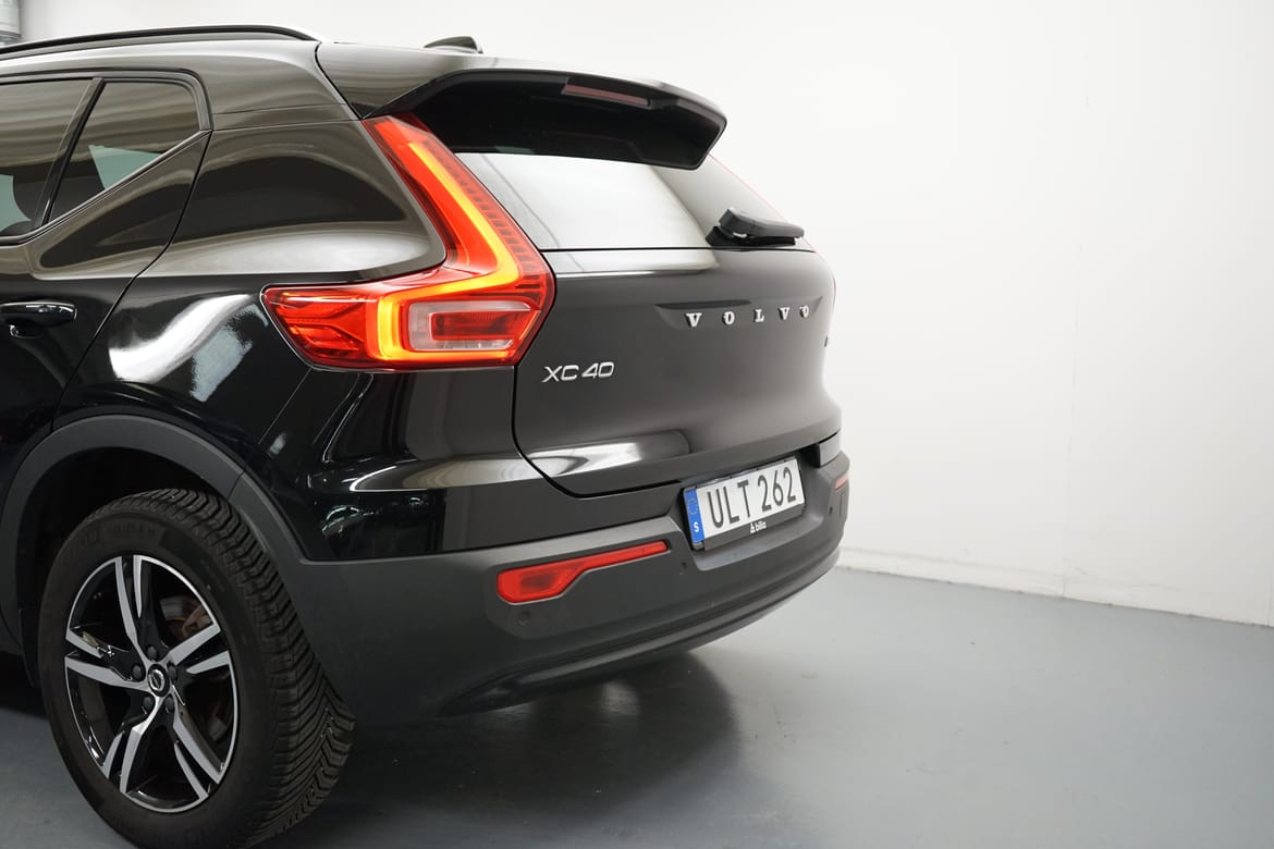 Volvo XC40 B4 FWD Bensin Plus Dark 2024, bild 3/10