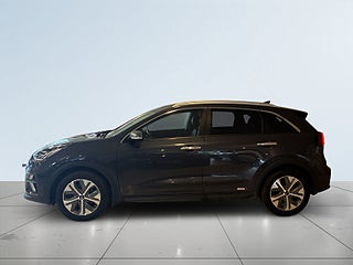 Kia Niro e- 64 kWh Advance Plus Rattvärme Navi S&V-däck Bkamera – bild 4
