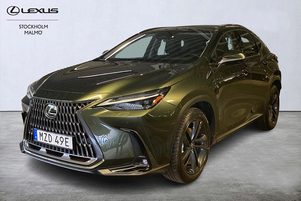 Lexus NX450H+ 450h+ Skinn P-värmare 360 kamera Head U...