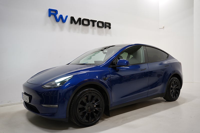 SUV Tesla Model Y 1 av 24