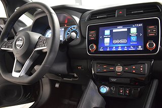 Halvkombi Nissan Leaf 14 av 20