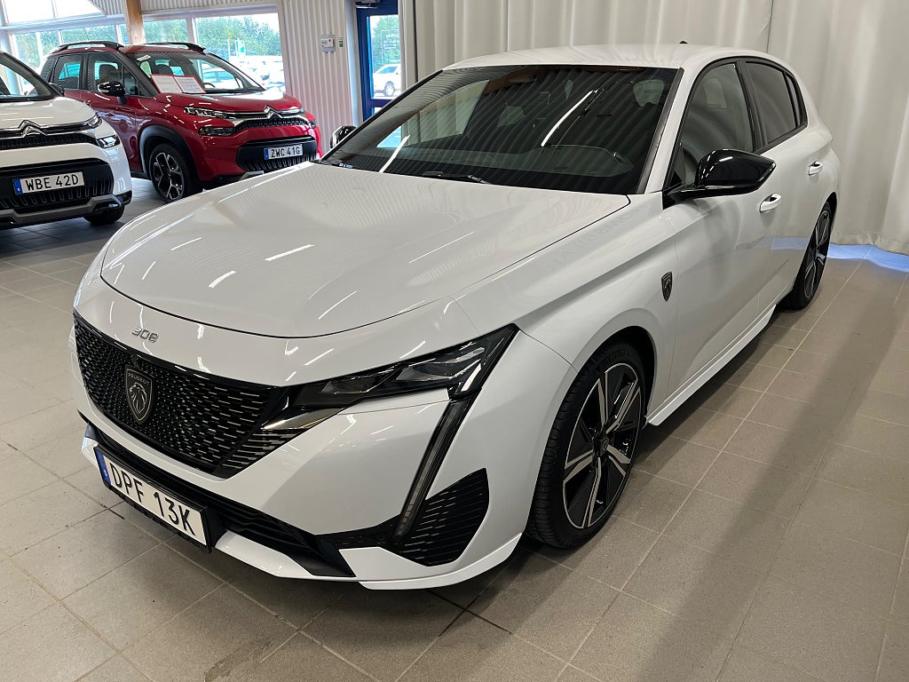 Peugeot 308 GT 1.2 PureTech 130 Aut thumbnail