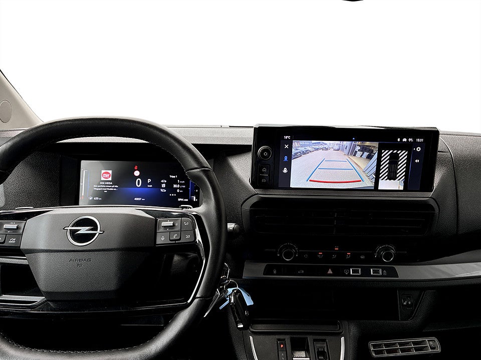 Bild på Opel Vivaro Business 2.0 BHDi 145hk Aut L3 B-KAMERA WEBASTO