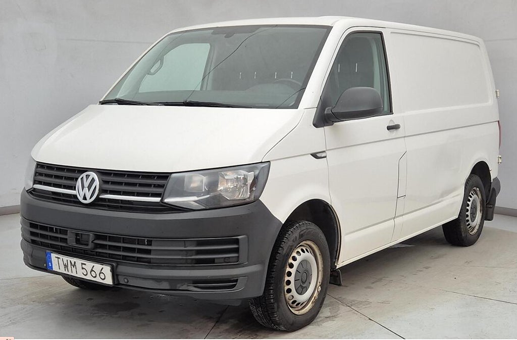 Volkswagen Transporter 2.0 TDI Euro 6 AUT / DRAGKROK MOMSBIL