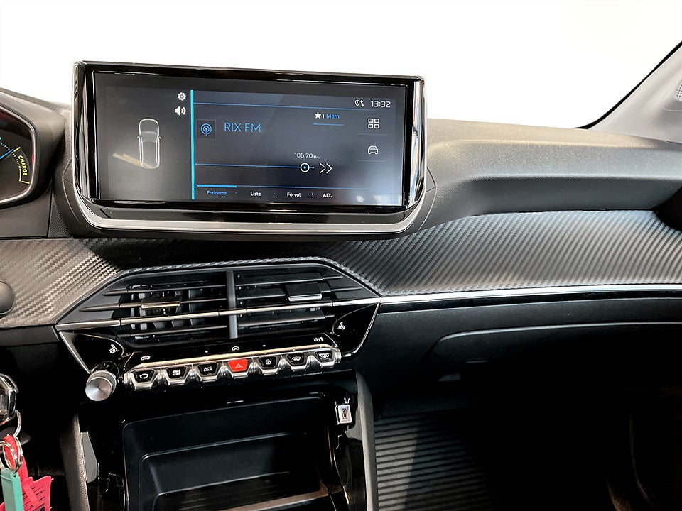 Bild på Peugeot 208 Style Hybrid 100hk Aut CARPLAY BACKSENSORER
