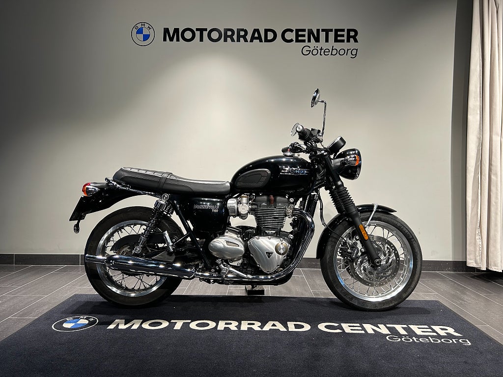 Triumph Bonneville T120/3,99%Ränta / Vindruta & Pakethållare medföljer/