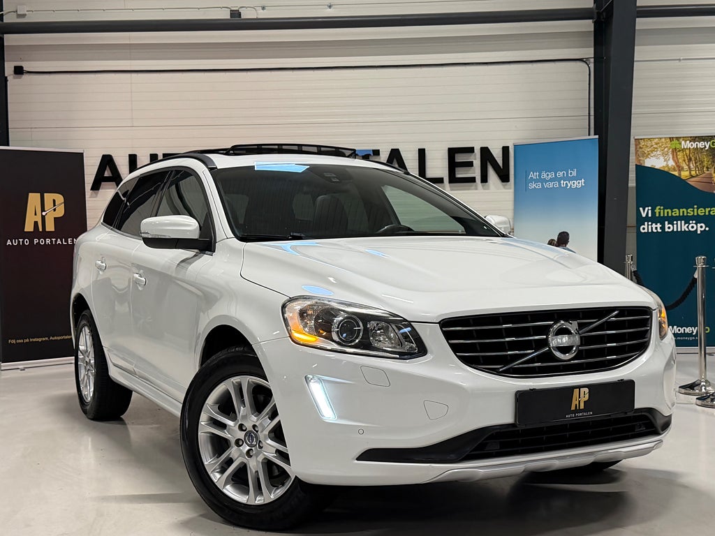 Volvo XC60 D4 AWD Geartronic Momentum | PANO | Backkamera 