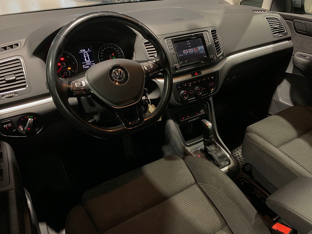 Volkswagen Sharan TDI 150hk Premium 7-sits |Drag|Kamera|Värmare| Pano