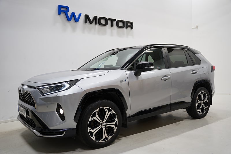 SUV Toyota RAV4 1 av 23