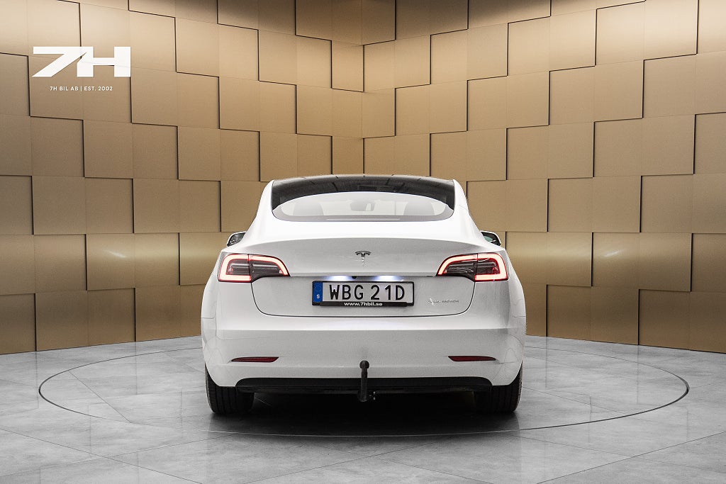 Tesla Model 3 Long Range AWD / Drag / Pano / Autopilot