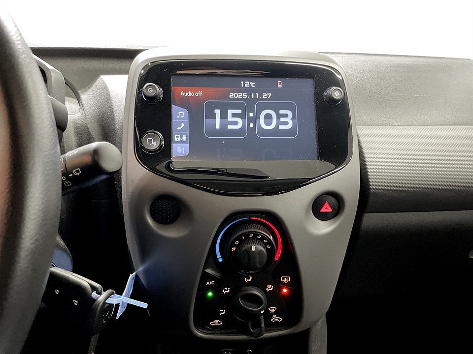 Bild på Peugeot 108 5D Active 1.0 PT 72hk - B-KAMERA, CARPLAY