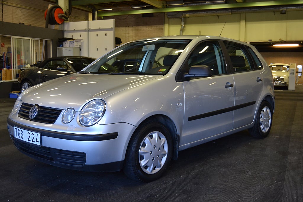 Volkswagen Polo 5-dörrar 1.4 Comfort 75hk