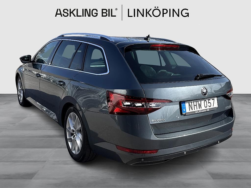 Skoda Superb 2018 - miniatyr 2