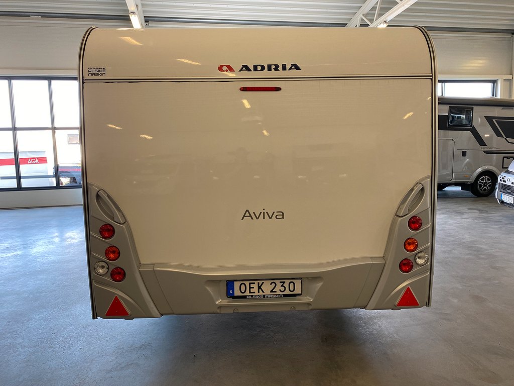Adria Aviva 563 PT / Barnkammare / Markis m sidor / 7 bäddar - Adria
