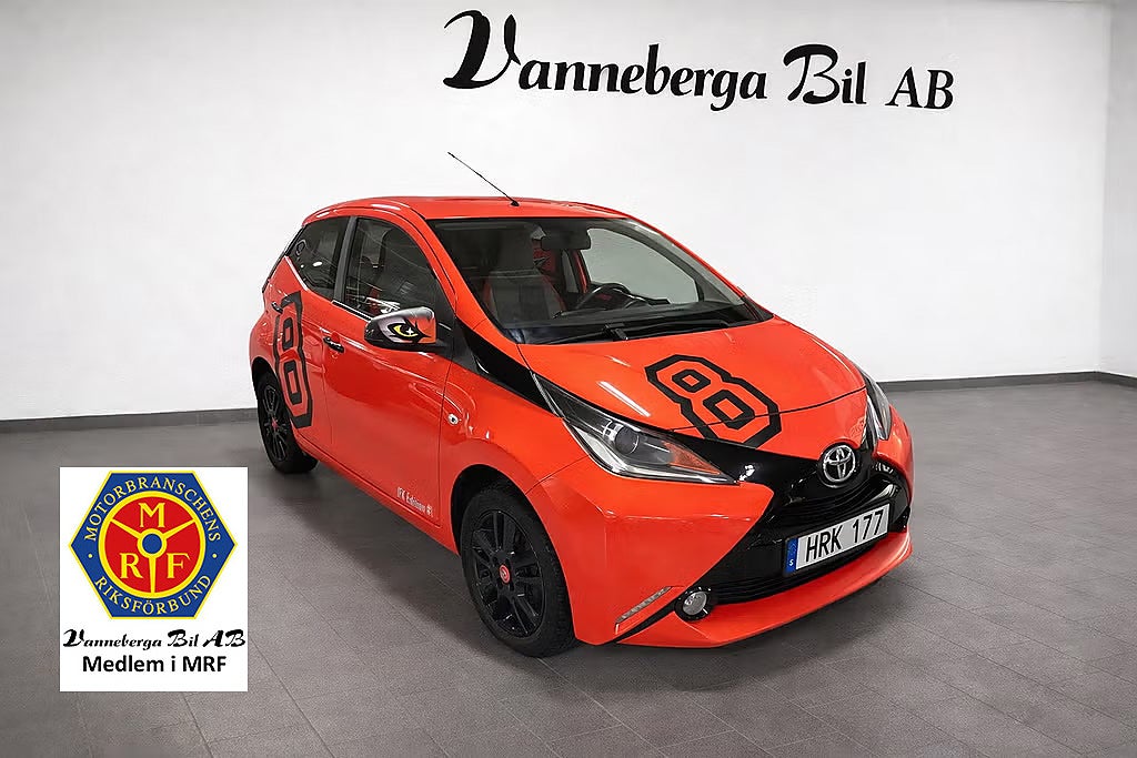 Toyota Aygo 5-dörrar 1.0 VVT-i X-CITE IFK edition Euro 5