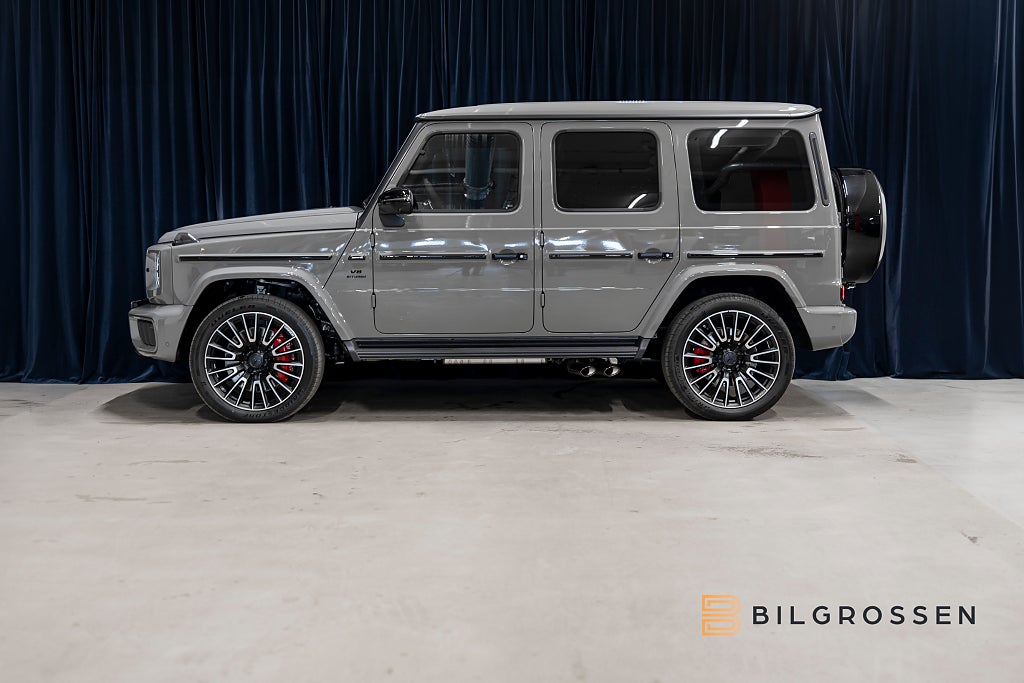 Mercedes-Benz G63 AMG Superior Line Kolfiber Active Ride MY27 MOMS