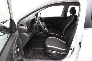 Halvkombi Hyundai i10 5 av 19