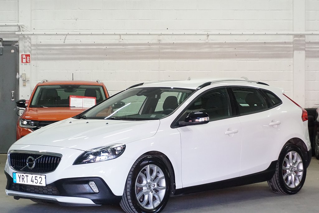 Volvo V40 Cross Country D3 Geartronic Nyservad Drag Värmare