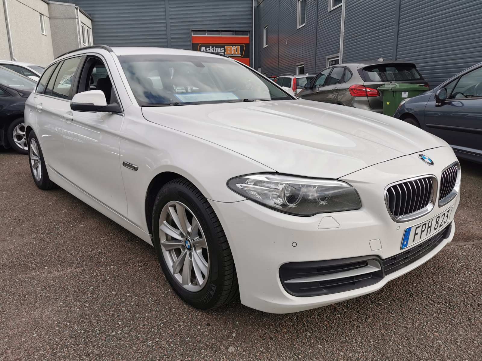 BMW 520 D 190hk, Automat, Drag 2015, bild 2/39