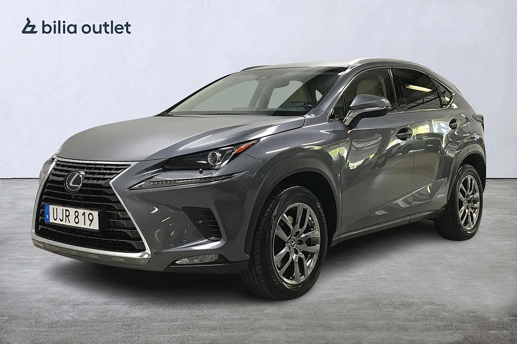 Lexus NX 300h AWD E-CVT Executive 197hk Navi Drag Backkamera
