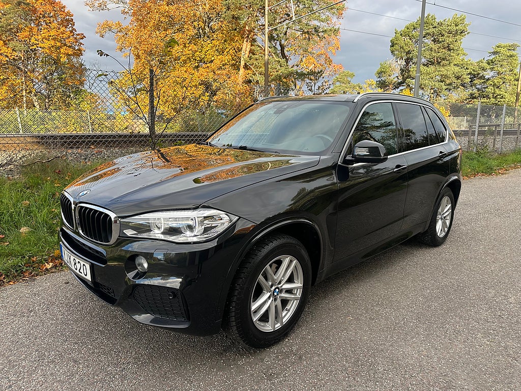 BMW X5 xDrive30d Steptronic M Sport Vinterhjul Nyservad