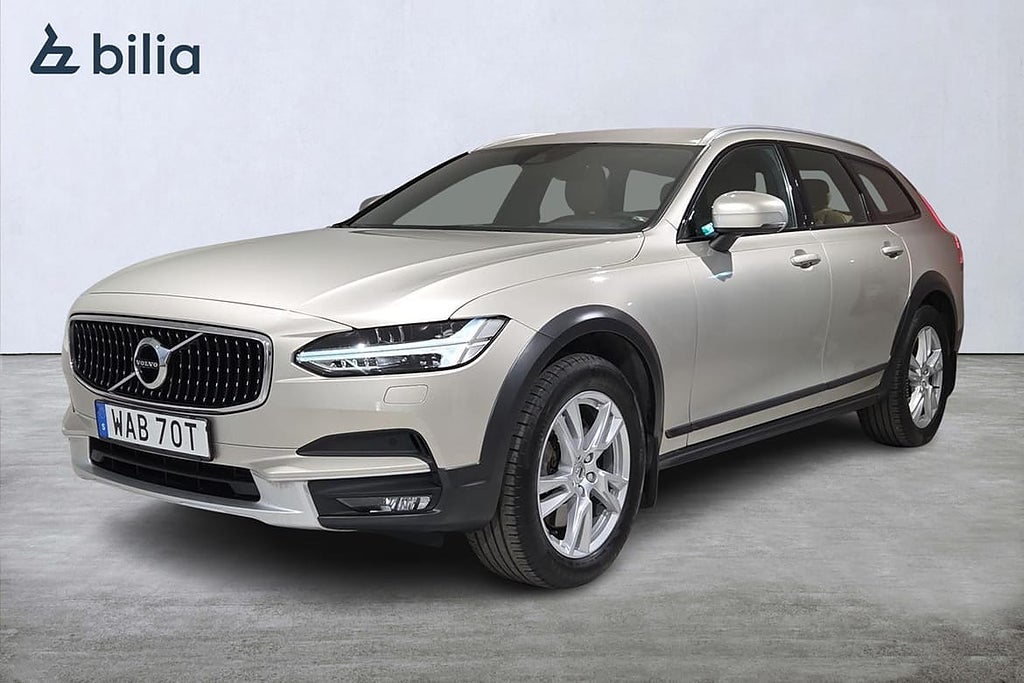 Volvo V90 Cross Country D4 AWD Pro Edition / Backkamera / Drag /