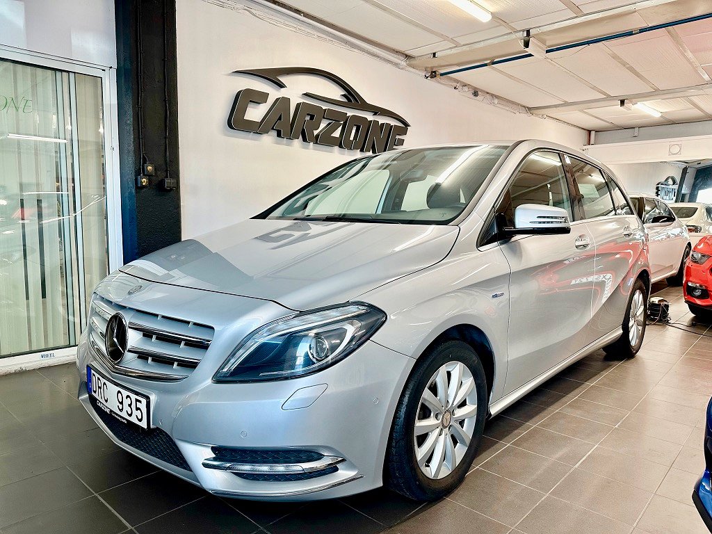 Mercedes-Benz B 180 CDI BlueEFFICIENCY 7G-DCT 109hk Navi 