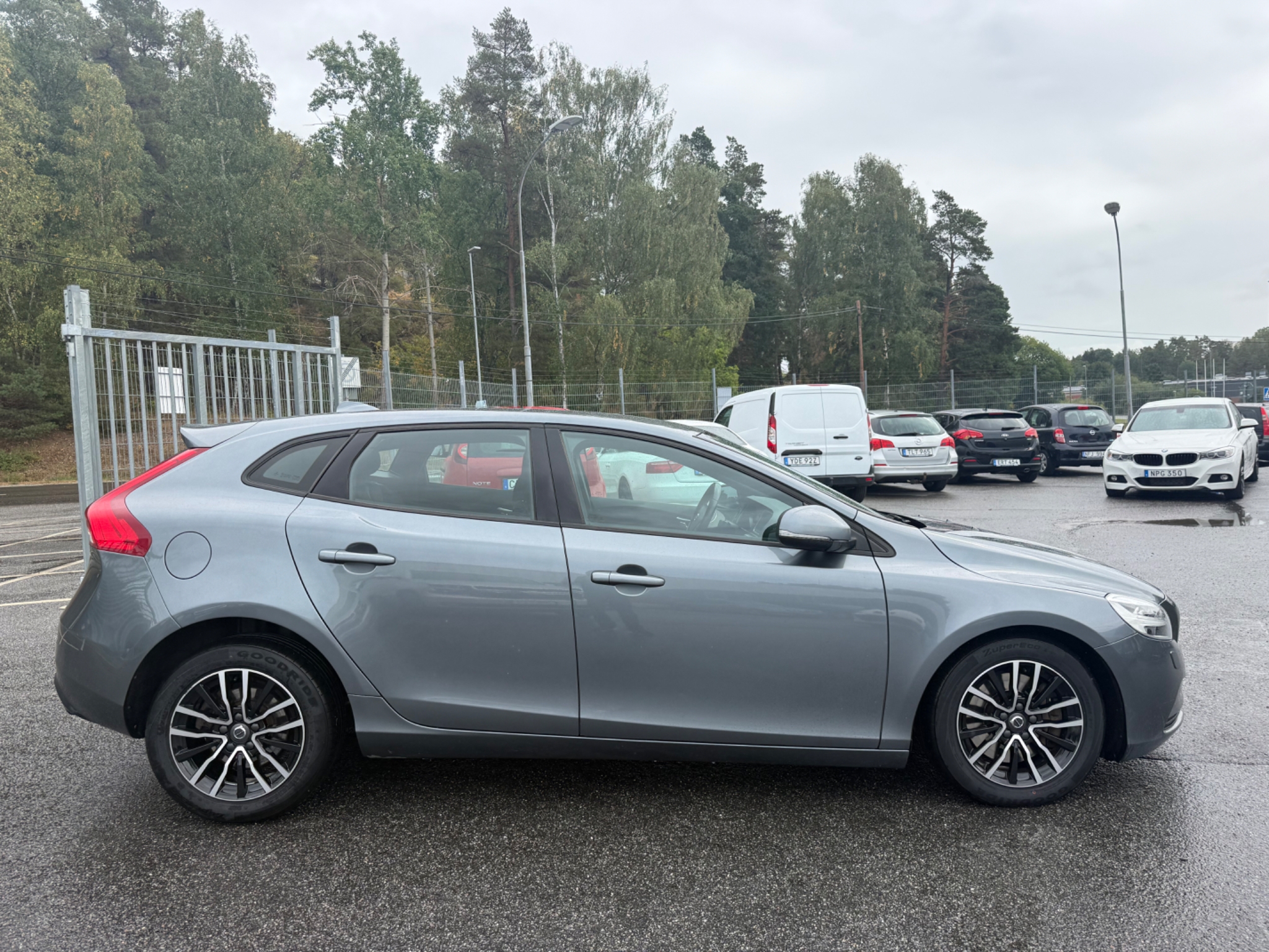 Volvo V40 2018, kuva 3/48