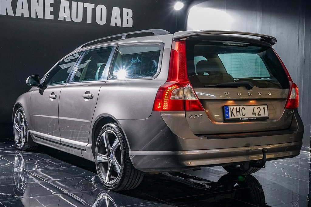 Volvo V70 2.4D, 163hk Momentum R-Design