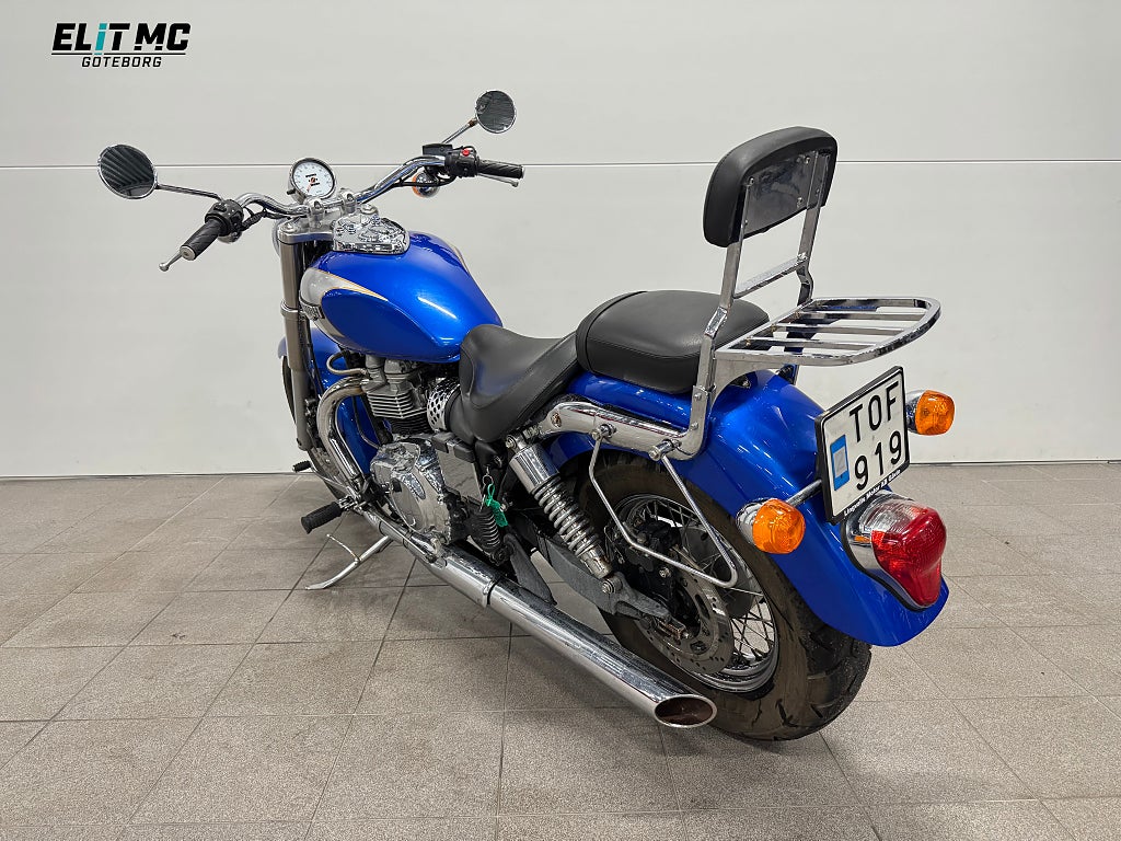 Triumph Bonneville 2004 - miniatyr 9