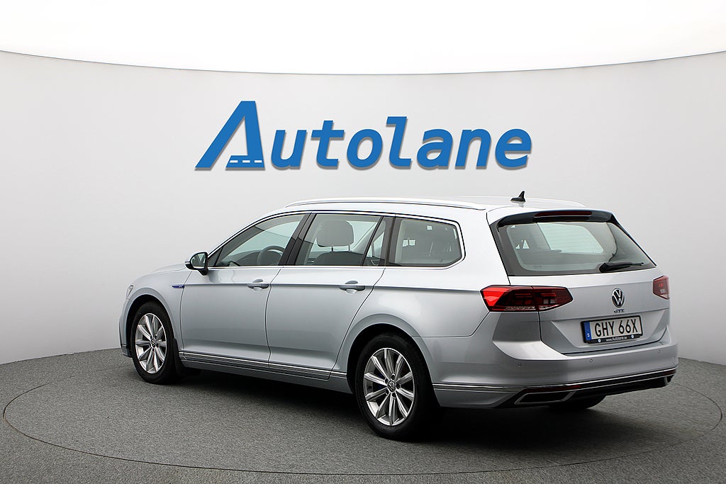 Volkswagen Passat GTE Sportscombi Dragkrok, Värmare, Backamera 218hk