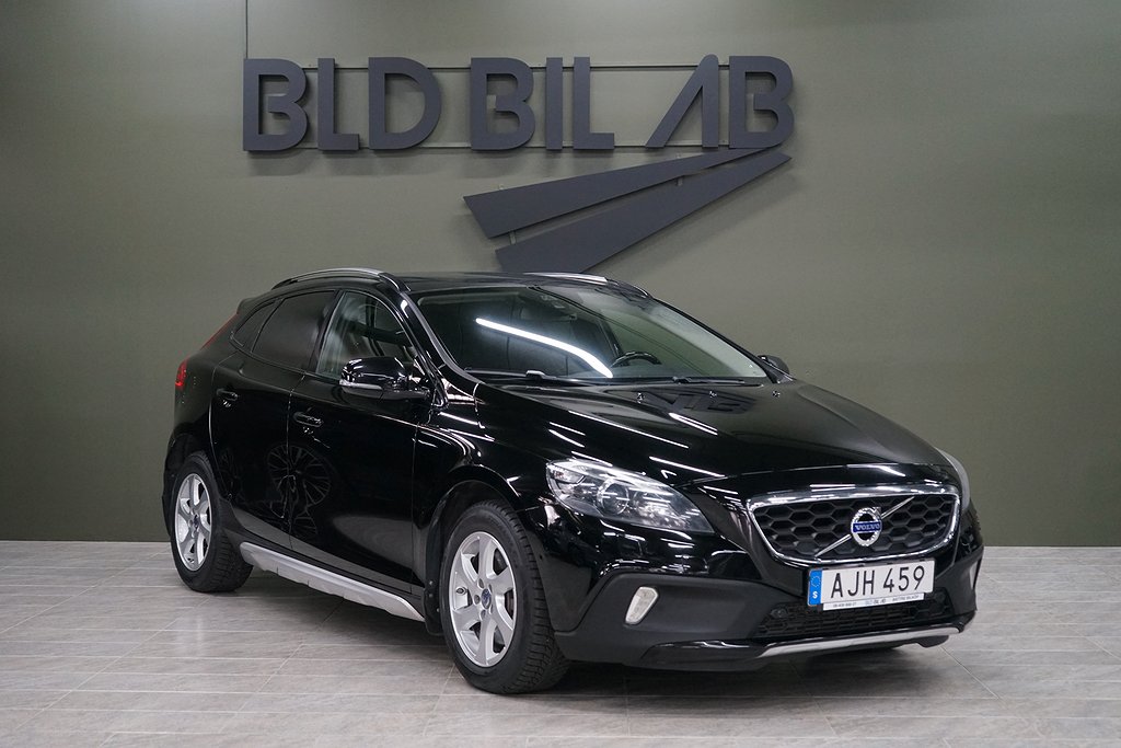 Volvo V40 Cross Country D4 Summum B-KAMERA D-VÄRMARE  190HK