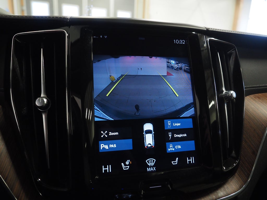 Volvo XC60 Recharge T8 392hk AWD Inscription Drag|Pano|H/K|Kamera 2020