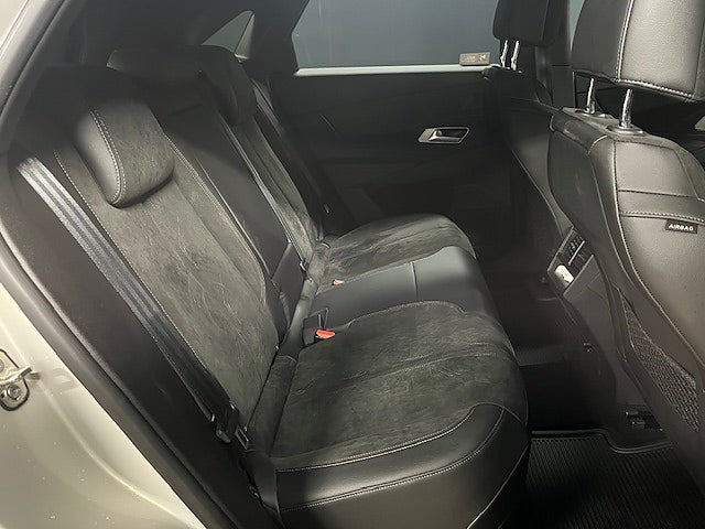 Bild på DS 7 Crossback E-Tense Business Performace 300hk 4x4 