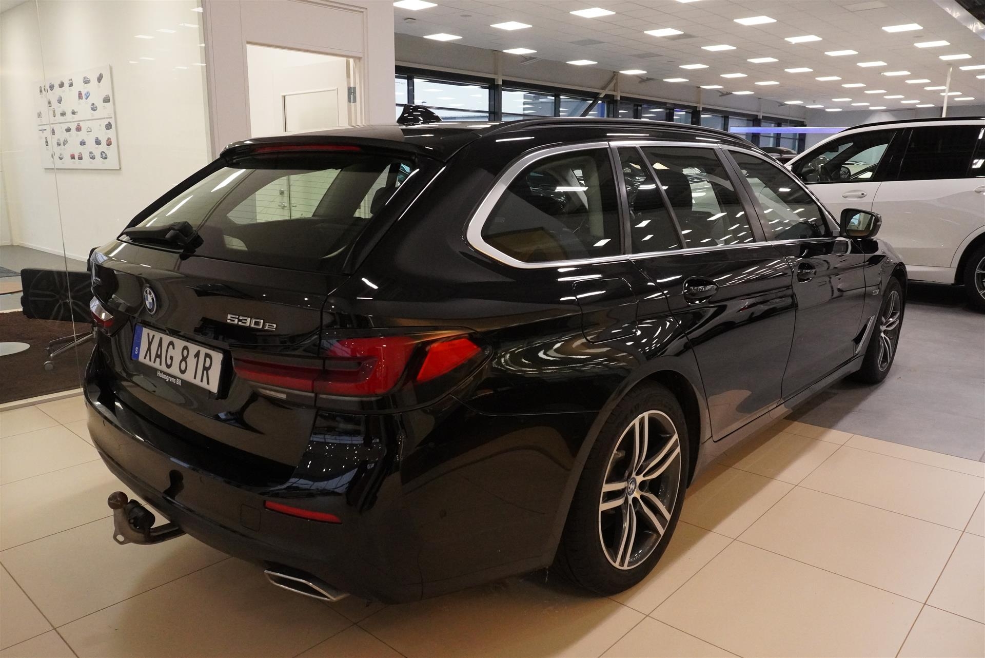 BMW 530e 2022, bild 5/10
