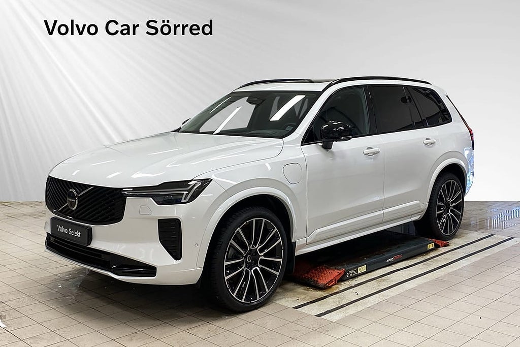 Volvo XC90 T8 Ultra Dark